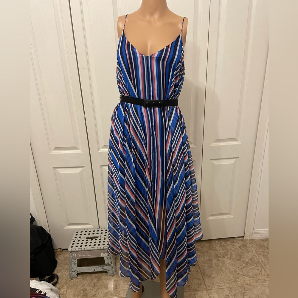 Bebe Handkerchief Maxi Dress XXS